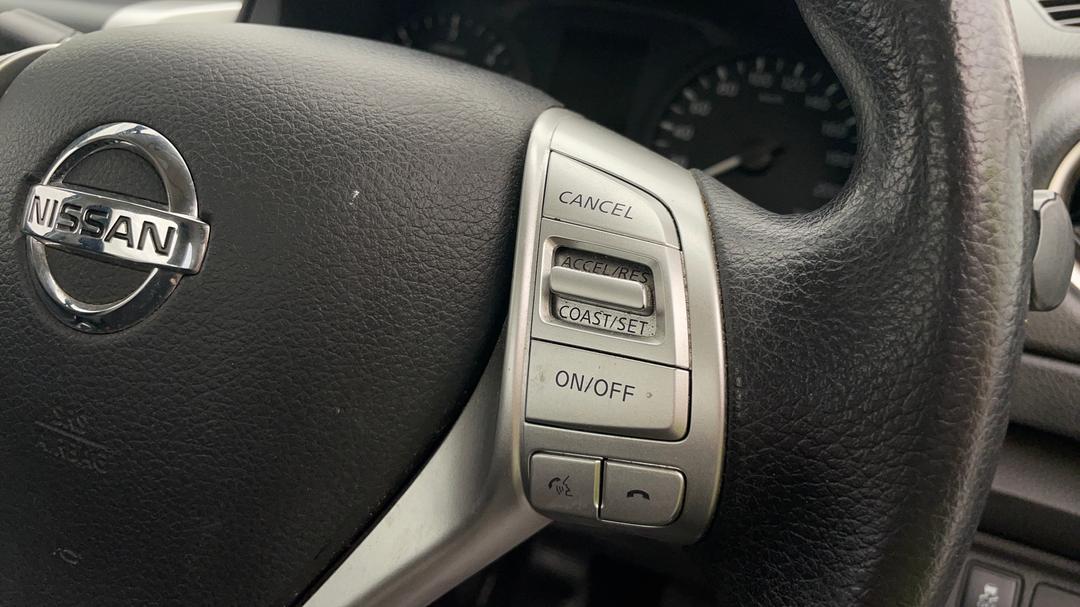 2019 Nissan Navara Rx (4x2), Manual, 93396 km, Cruise Control