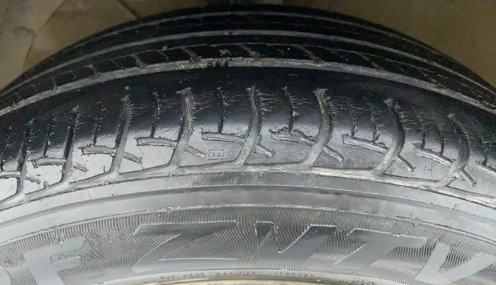 2018 Maruti Baleno DELTA 1.2 K12, Petrol, Manual, 90,358 km, Left Front Tyre Tread