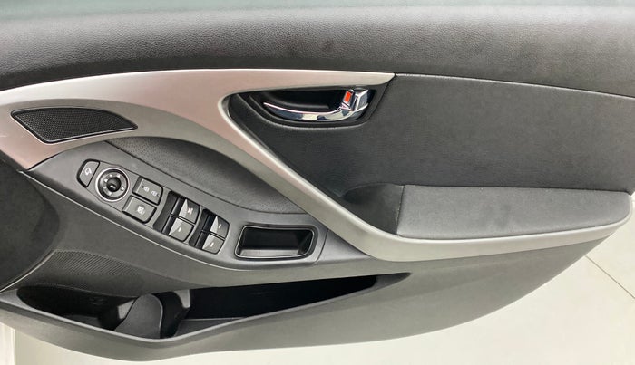 2015 Hyundai New Elantra SX 1.8 AT, Petrol, Automatic, 50,269 km, Driver Side Door Panels Control