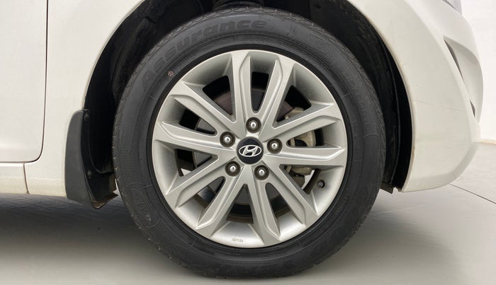 2015 Hyundai New Elantra SX 1.8 AT, Petrol, Automatic, 50,269 km, Right Front Wheel