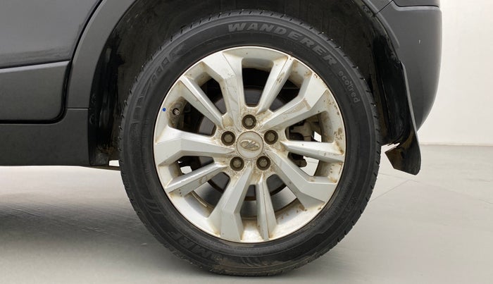 2019 Mahindra XUV300 W8 DIESEL MT, Diesel, Manual, 32,398 km, Left Rear Wheel