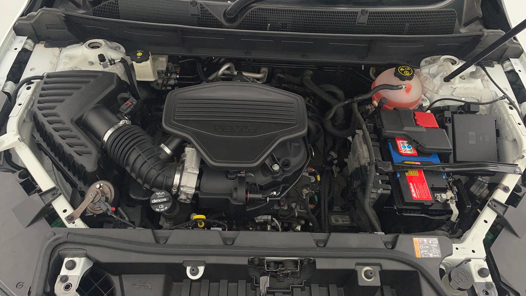 Open Bonnet (Engine)