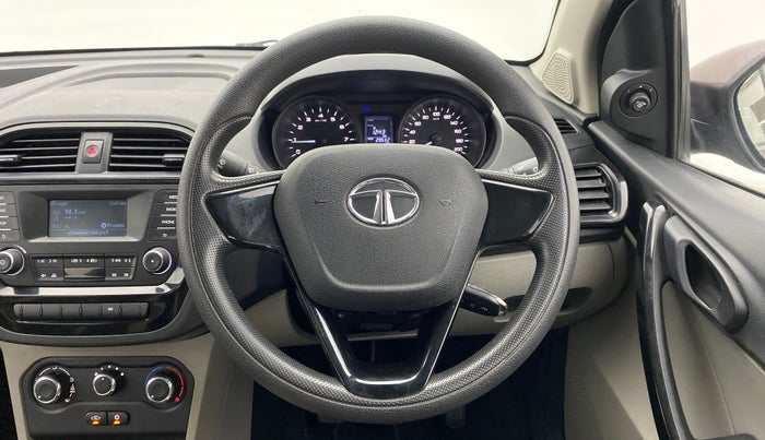 2018 Tata Tiago XT 1.2 REVOTRON, Petrol, Manual, 29,582 km, Steering Wheel Close Up