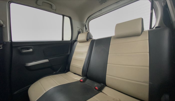 2011 Maruti Wagon R 1.0 VXI, Petrol, Manual, 70,353 km, Right Side Rear Door Cabin View