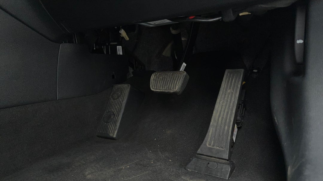 2019 Kia Optima Si, Automatic, 26465 km, Pedals and Footmat