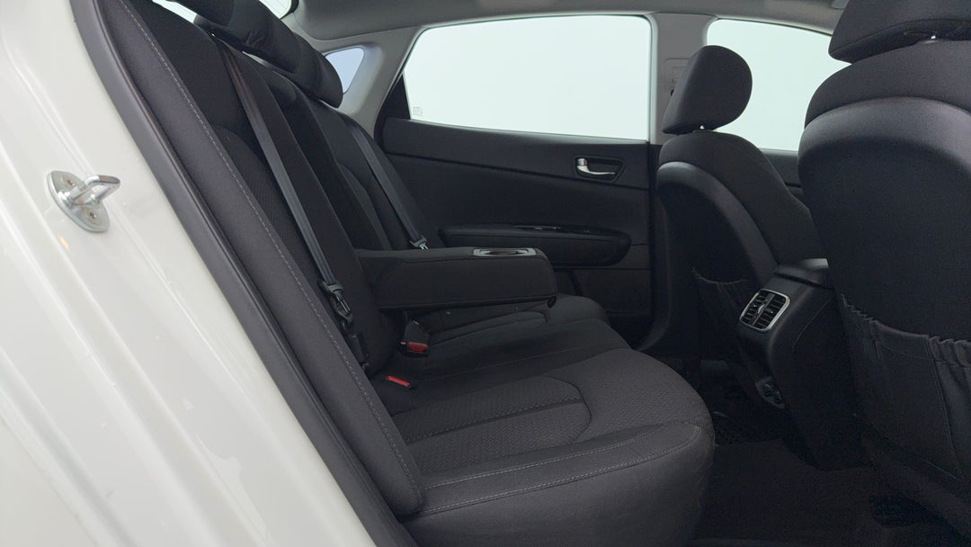 2019 Kia Optima Si, Automatic, 26465 km, Right Side Rear Door Cabin View