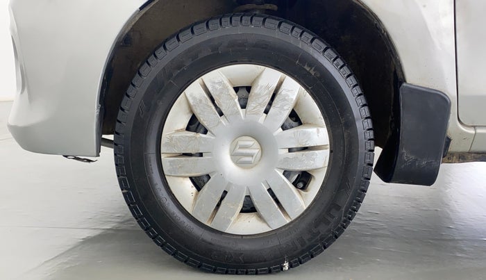 2018 Maruti Alto 800 LXI, Petrol, Manual, 32,390 km, Left Front Wheel