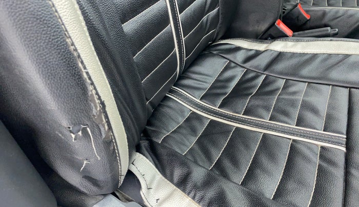 2018 Maruti Alto 800 LXI, Petrol, Manual, 32,390 km, Driver seat - Cover slightly torn