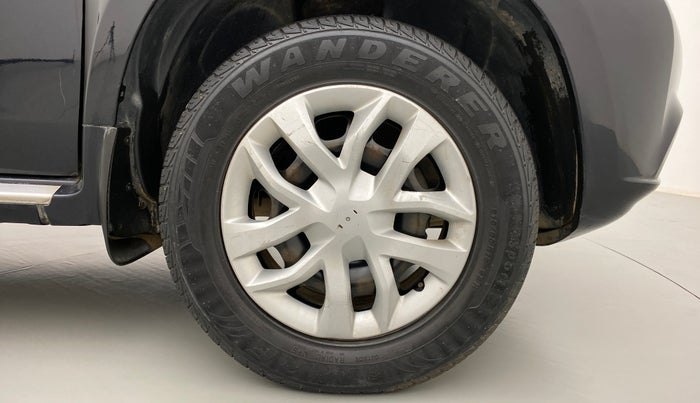 2014 Nissan Terrano XL P, Petrol, Manual, 76,646 km, Right Front Wheel