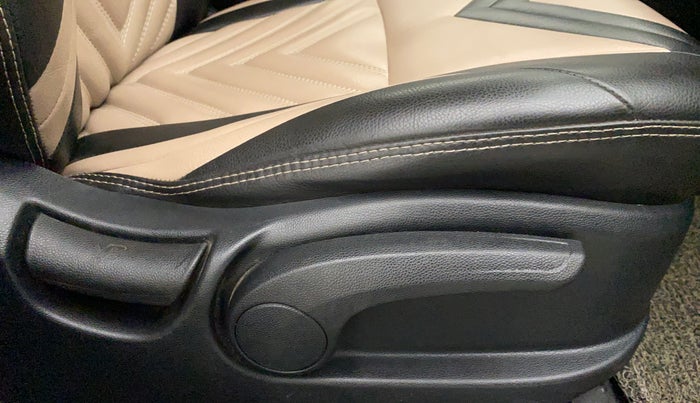2018 Hyundai Creta SX AT 1.6 PETROL, Petrol, Automatic, 26,218 km, Driver Side Adjustment Panel