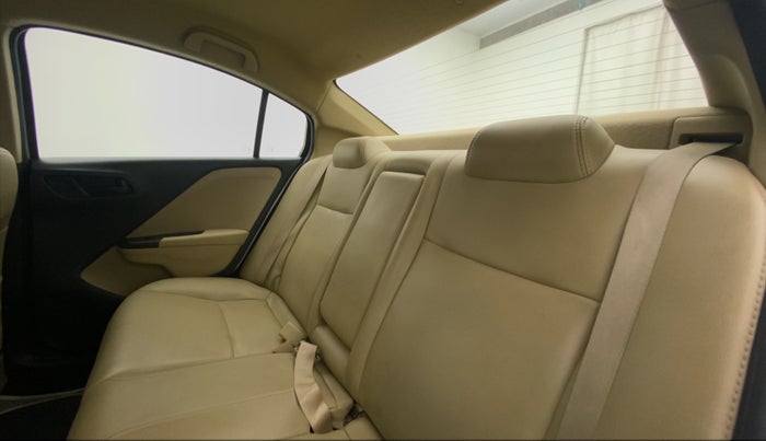 2015 Honda City 1.5L I-VTEC SV, Petrol, Manual, 43,070 km, Right Side Rear Door Cabin