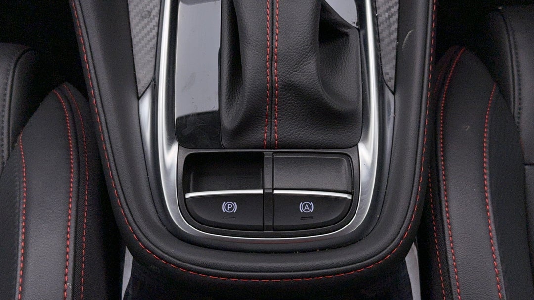 2025 MG Zst Vibe, Automatic, 2628 km, Handbrake