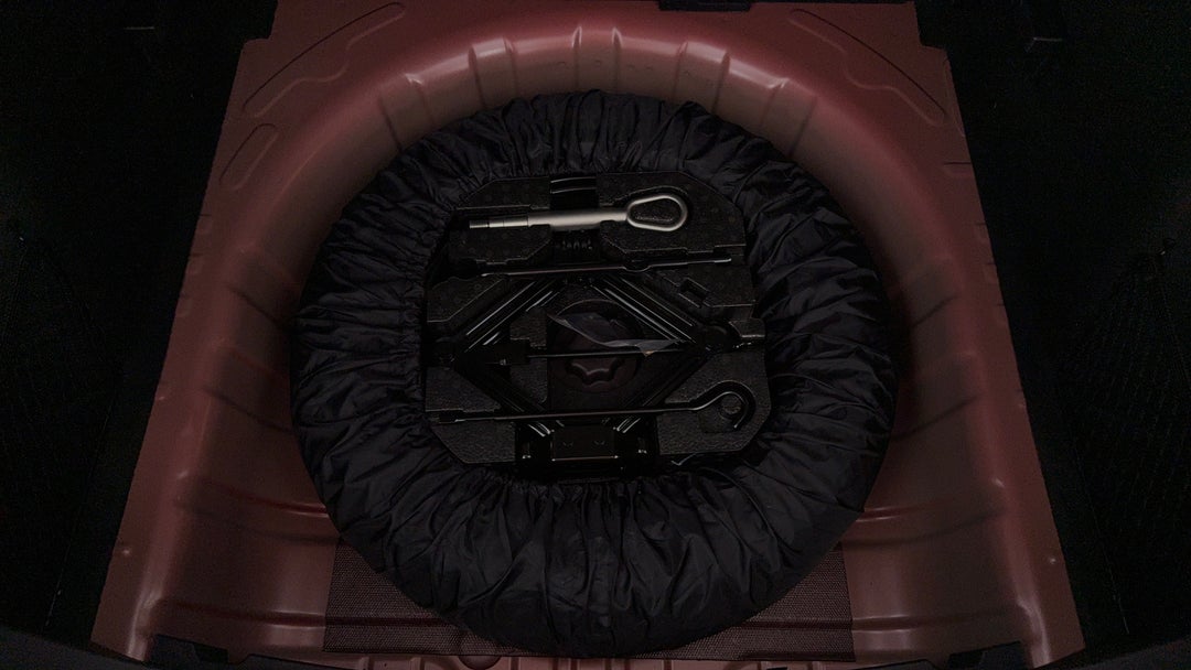 2025 MG Zst Vibe, Automatic, 2628 km, Spare Wheel