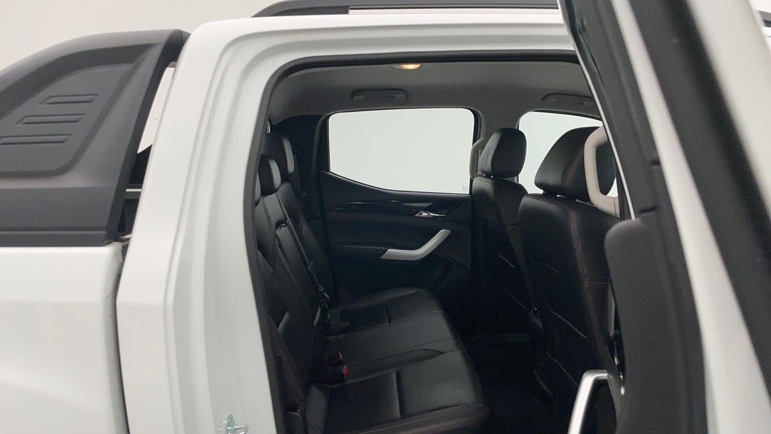 2023 LDV T60 Max Luxe (4x4), Automatic, 10428 km, Right Side Rear Door Cabin View