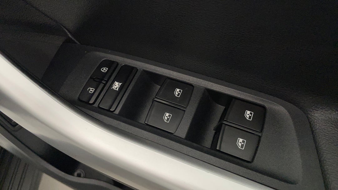 2023 LDV T60 Max Luxe (4x4), Automatic, 10428 km, Drivers Side Door Panel Controls