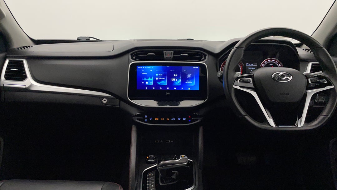 2023 LDV T60 Max Luxe (4x4), Automatic, 10428 km, Dashboard View