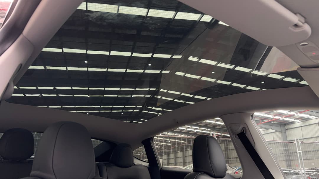 2023 Tesla Model Y Long Range, Automatic, 51796 km, Interior Sunroof/Moonroof