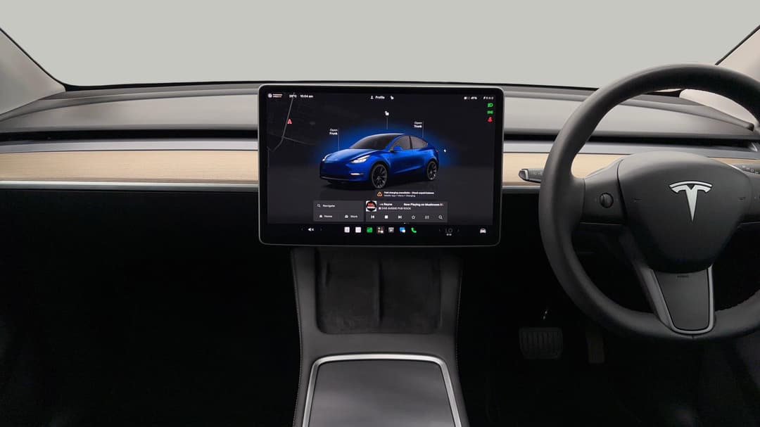 2023 Tesla Model Y Long Range, Automatic, 51796 km, Center Console