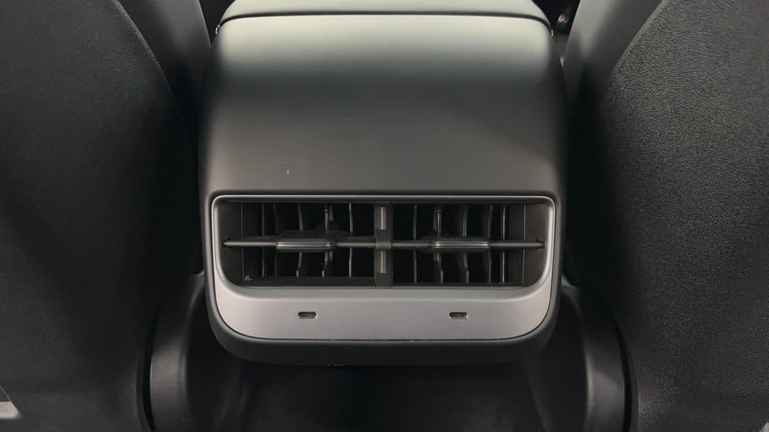 2023 Tesla Model Y Long Range, Automatic, 51796 km, Rear A/C Vent