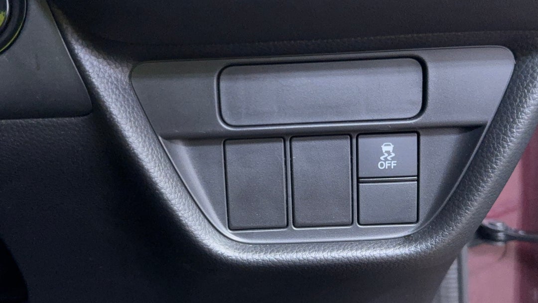 2023 Honda Zr-v Vti X, Automatic, 30259 km, Utility Switches/Buttons