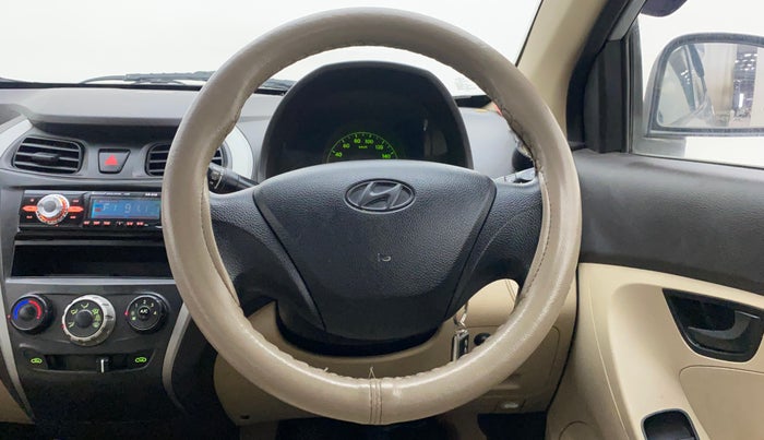 2015 Hyundai Eon ERA +, Petrol, Manual, 61,631 km, Steering Wheel Close Up