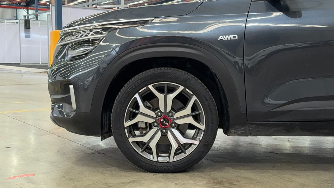 2022 Kia Seltos Gt-line (AWD), Automatic, 26650 km, Left Front Wheel
