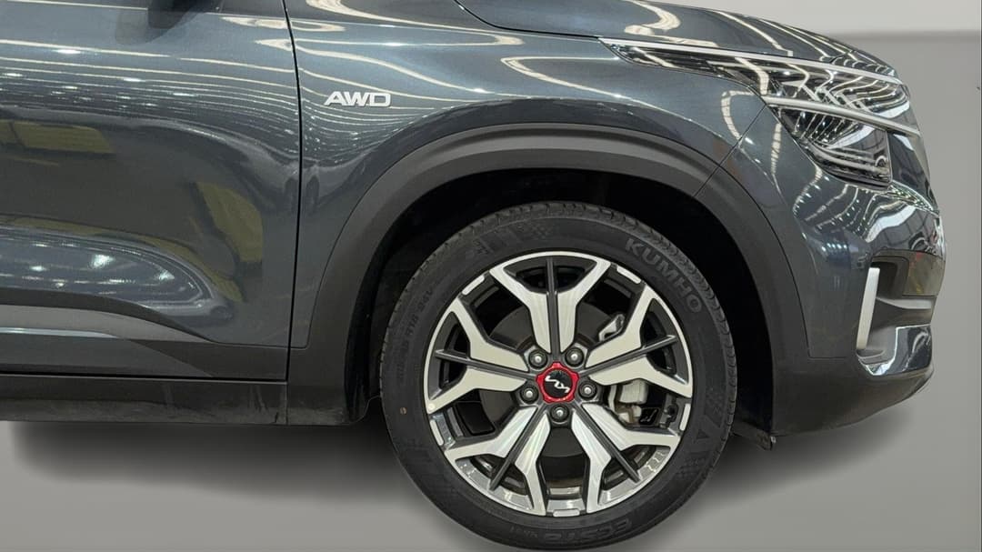 2022 Kia Seltos Gt-line (AWD), Automatic, 26650 km, Right Front Wheel