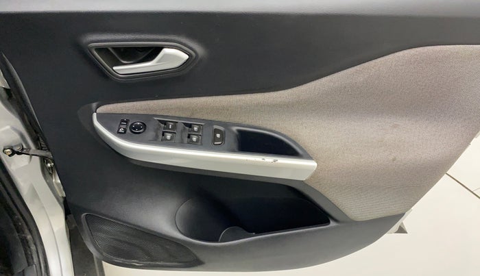2022 Nissan MAGNITE XV TURBO, Petrol, Manual, 12,963 km, Driver Side Door Panels Control