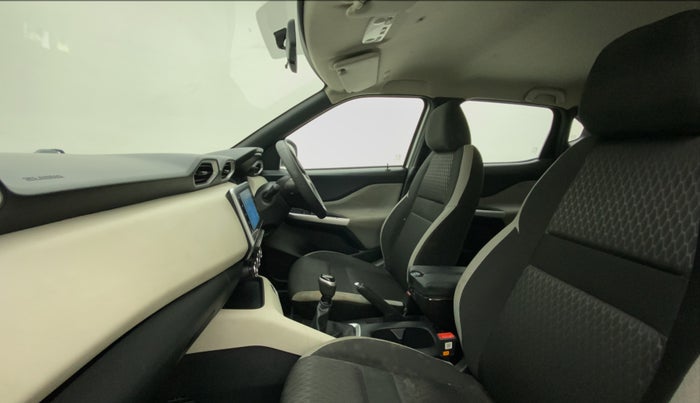 2022 Nissan MAGNITE XV TURBO, Petrol, Manual, 12,963 km, Right Side Front Door Cabin