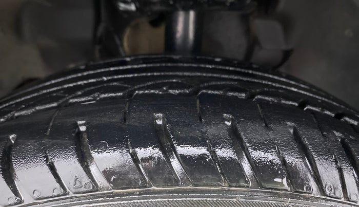 2018 Tata Tiago XZA PETROL, Petrol, Automatic, 98,298 km, Left Front Tyre Tread