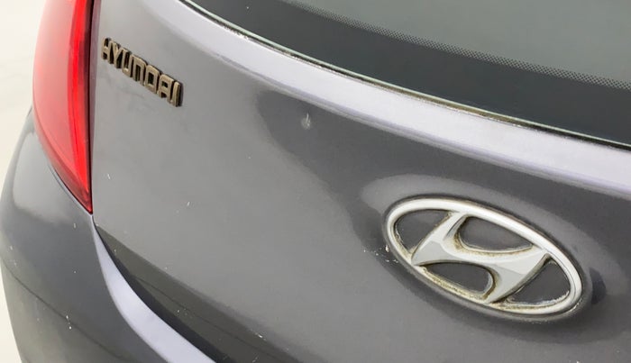 2015 Hyundai Eon ERA PLUS, Petrol, Manual, 59,866 km, Dicky (Boot door) - Slightly dented