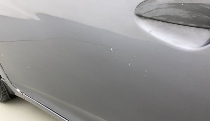 2015 Hyundai Eon ERA PLUS, Petrol, Manual, 59,866 km, Front passenger door - Minor scratches
