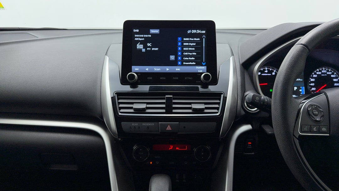 2023 Mitsubishi Eclipse Cross Ls (2wd), Automatic, 22055 km, Center Console