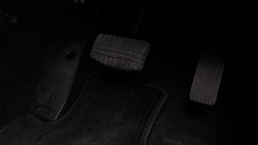 2023 Mitsubishi Eclipse Cross Ls (2wd), Automatic, 22055 km, Pedals and Footmat