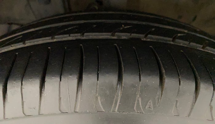 2019 Honda Amaze 1.5L I-DTEC V CVT, Diesel, Automatic, 49,663 km, Left Front Tyre Tread