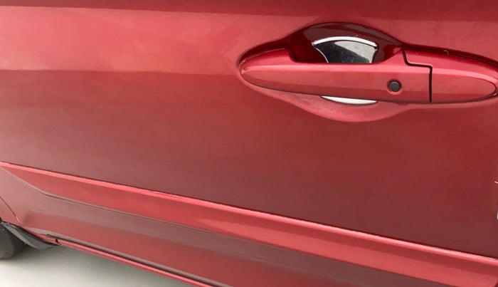 2019 Honda Amaze 1.5L I-DTEC V CVT, Diesel, Automatic, 49,663 km, Front passenger door - Minor scratches