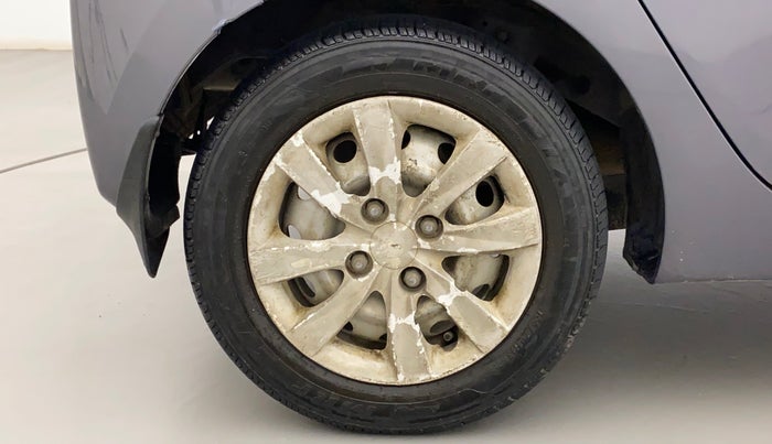 2018 Hyundai Eon ERA +, Petrol, Manual, 67,563 km, Right Rear Wheel