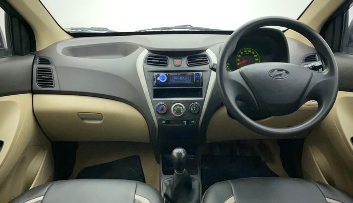 2018 Hyundai Eon ERA +, Petrol, Manual, 67,563 km, Dashboard