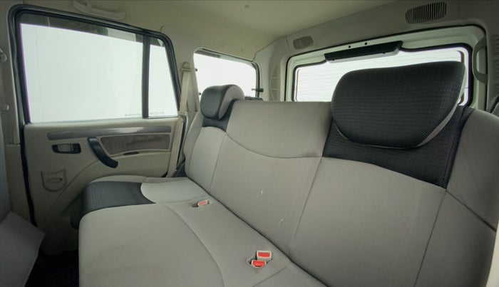 2020 Mahindra Scorpio S9, Diesel, Manual, 5,272 km, Right Side Rear Door Cabin