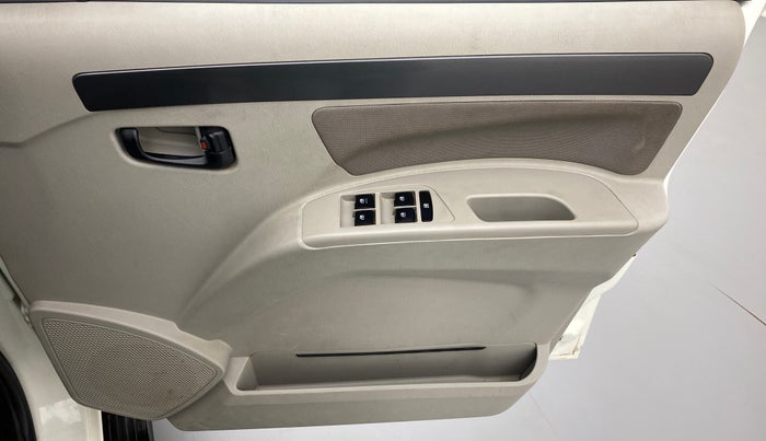 2020 Mahindra Scorpio S9, Diesel, Manual, 5,272 km, Driver Side Door Panels Control