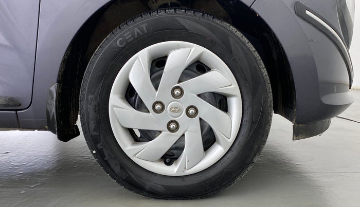2019 Hyundai NEW SANTRO SPORTZ CNG, CNG, Manual, 63,793 km, Right Front Wheel