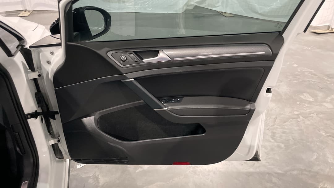 2019 Volkswagen Golf 110 Tsi Highline, Automatic, 84797 km, Speaker View