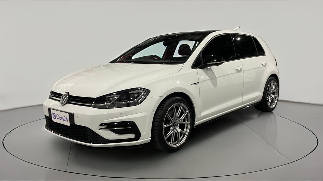 2019 Volkswagen Golf 110 Tsi Highline, Automatic, 84797 km, Left Front Diagonal (45- Degree) View