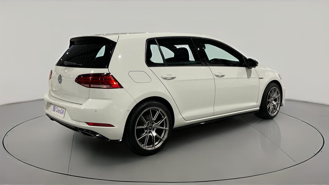 2019 Volkswagen Golf 110 Tsi Highline, Automatic, 84797 km, Right Back Diagonal (45- Degree) View