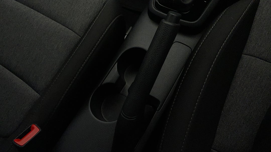 2023 Kia Stonic S, Automatic, 20000 km, Handbrake