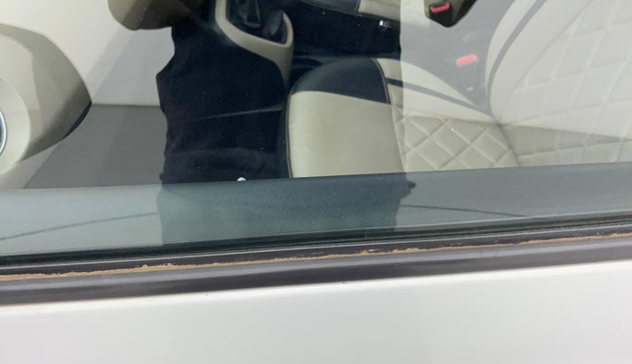 2019 Hyundai Grand i10 SPORTZ 1.2 KAPPA VTVT, Petrol, Manual, 51,183 km, Front passenger door - Weather strip has minor damage