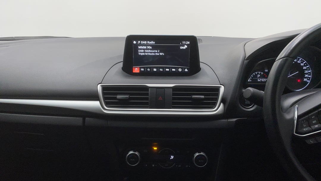 2018 Mazda 3 Touring, Automatic, 62409 km, Center Console