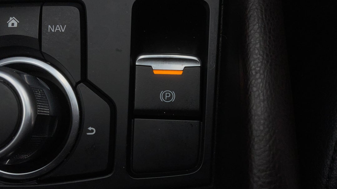 2018 Mazda 3 Touring, Automatic, 62409 km, Handbrake