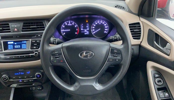 2016 Hyundai Elite i20 Sportz 1.2 VTVT MT, Petrol, Manual, 69,901 km, Steering Wheel Close Up
