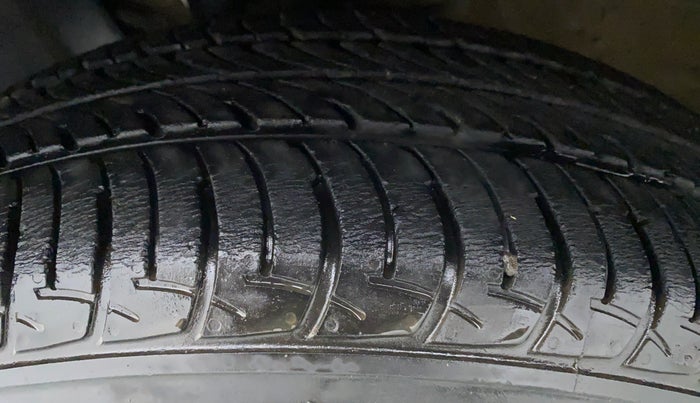 2019 Maruti New Wagon-R 1.0 VXI (O), Petrol, Manual, 14,788 km, Right Rear Tyre Tread